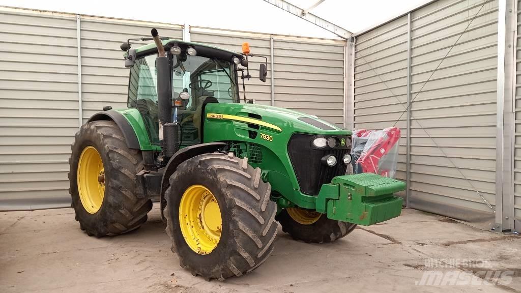 John Deere 7930 Traktorit