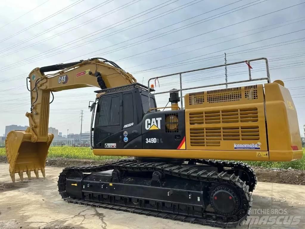 CAT 349 D L Midikaivukoneet 7t - 12t