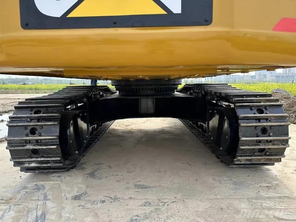 CAT 349 D L Midikaivukoneet 7t - 12t