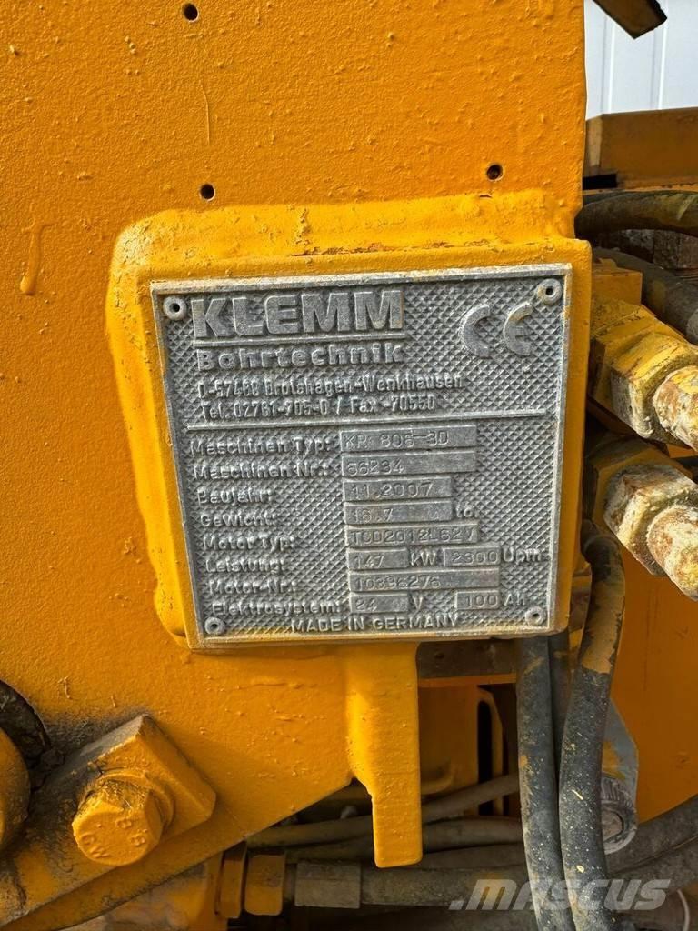 Klemm KR 806-3D Raskaat porat