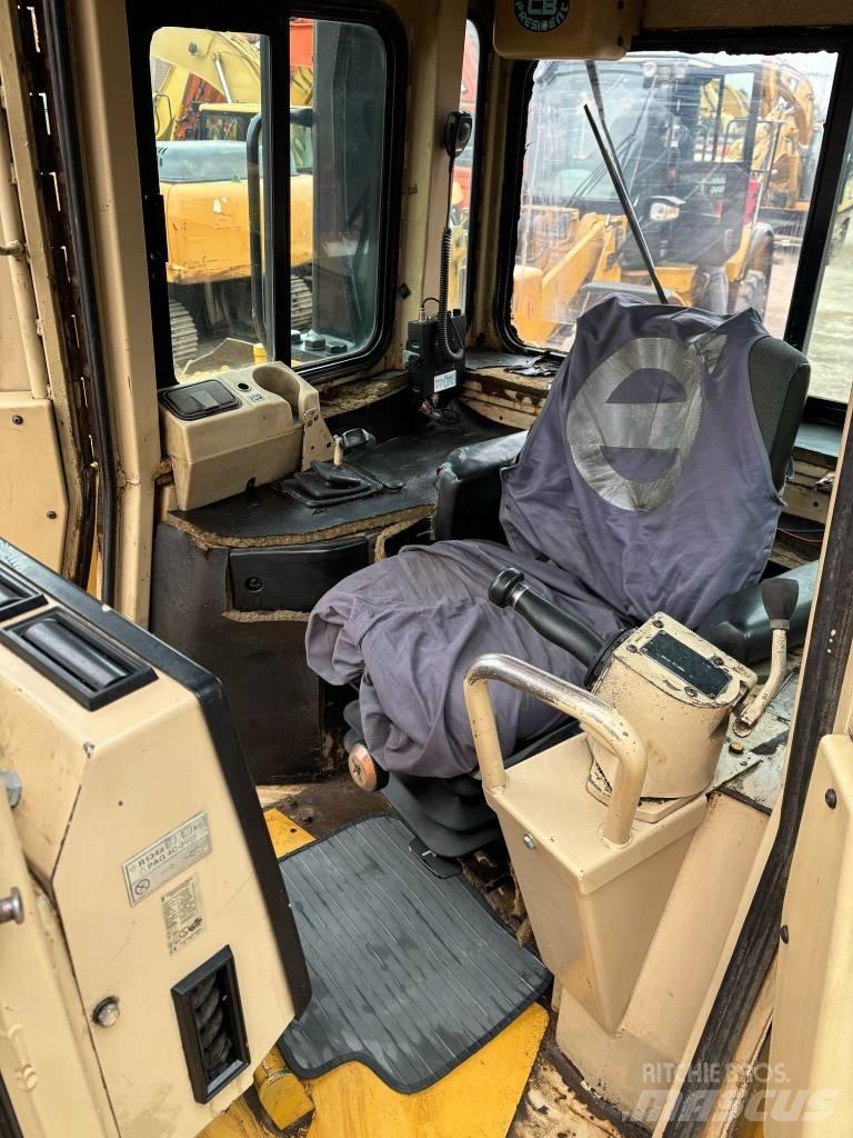 CAT D 8 R Telaketjupuskutraktorit
