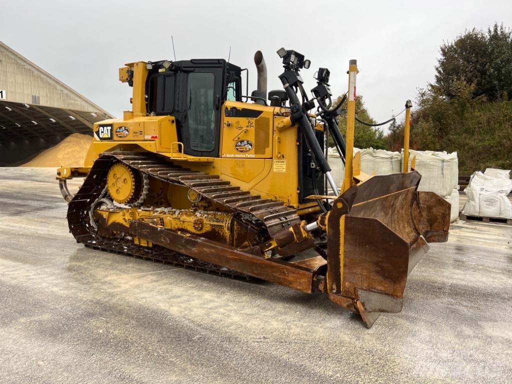 CAT D 6 T LGP Telaketjupuskutraktorit