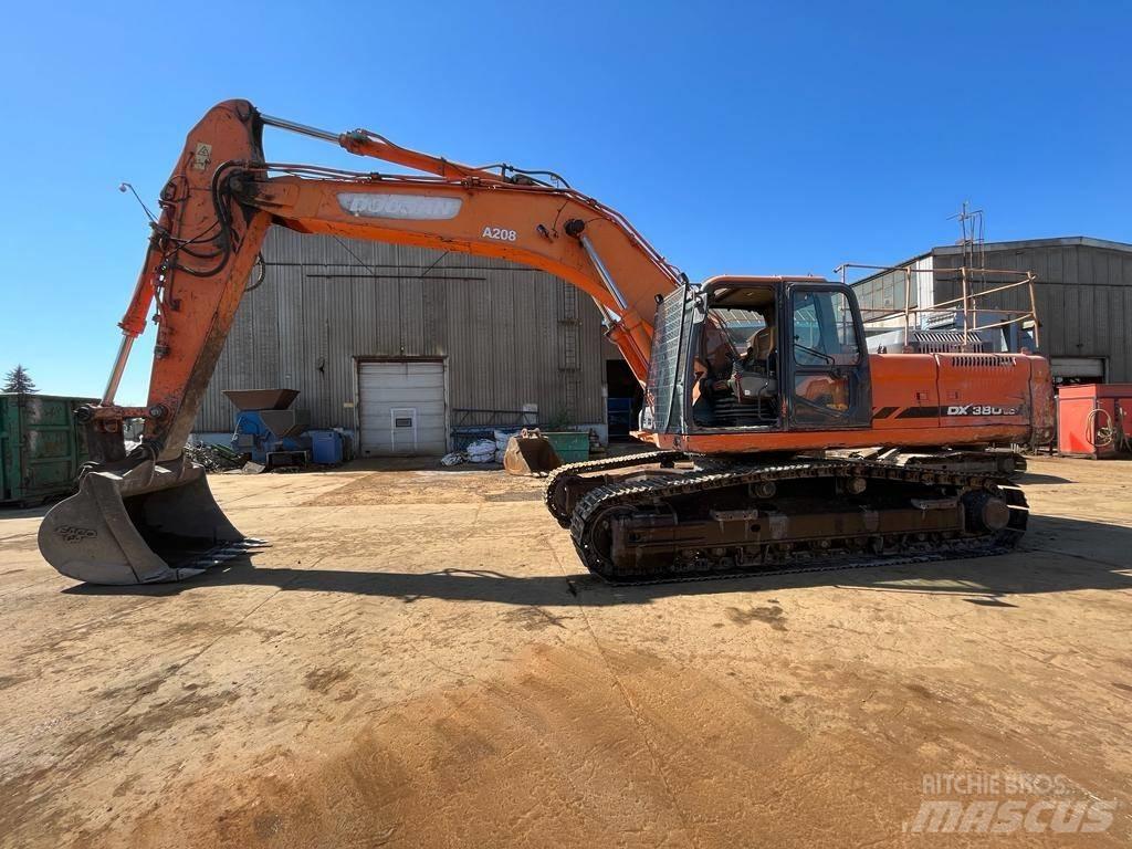 Doosan DX 380 LC Telakaivukoneet