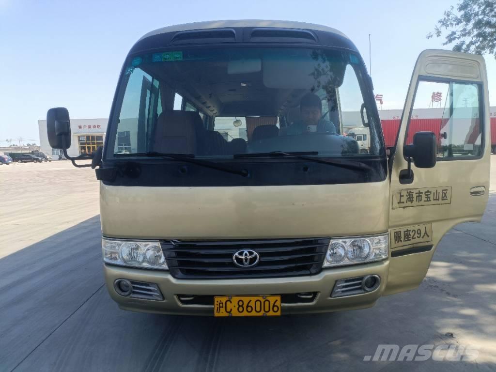 Toyota Coaster Bus Minibussit
