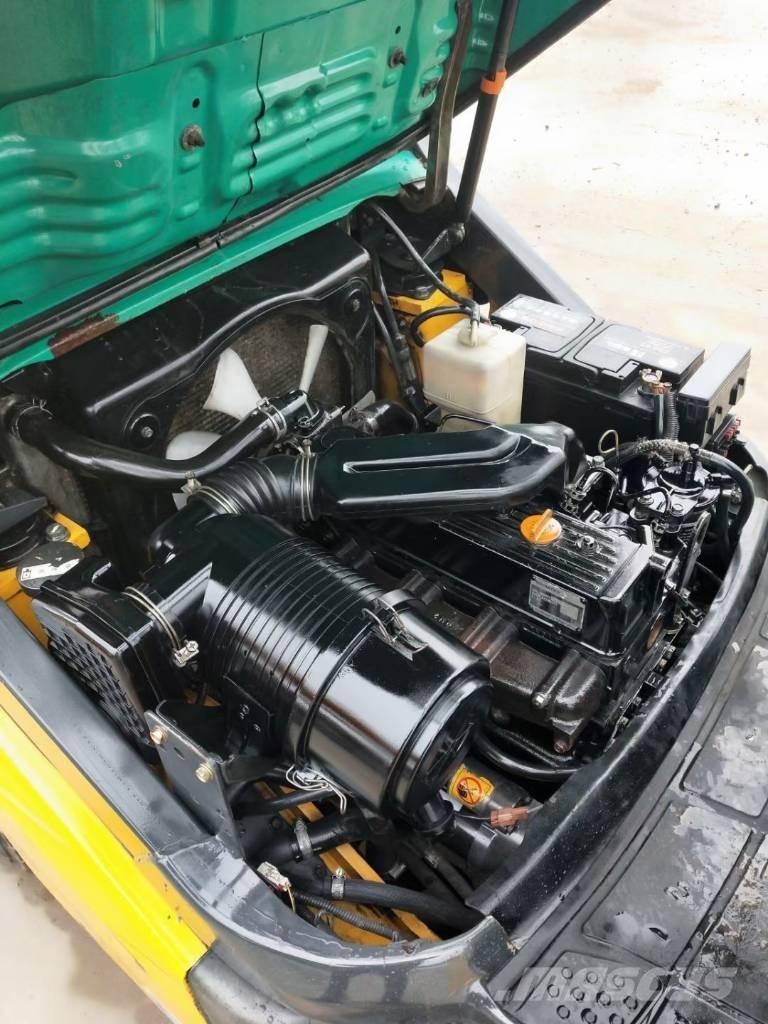 Komatsu 3t Dieseltrukit