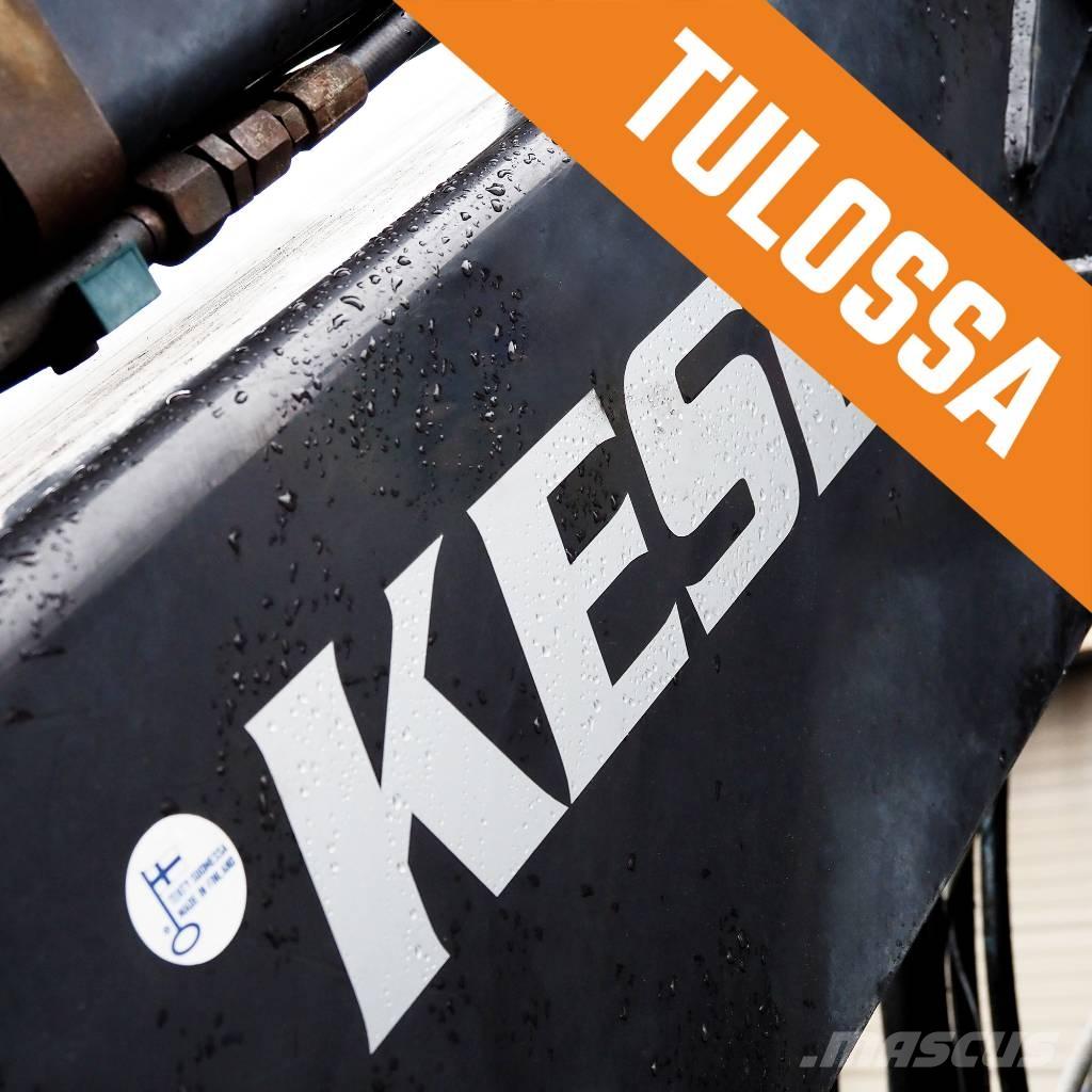 Kesla 2212ZT Puutavaranosturit