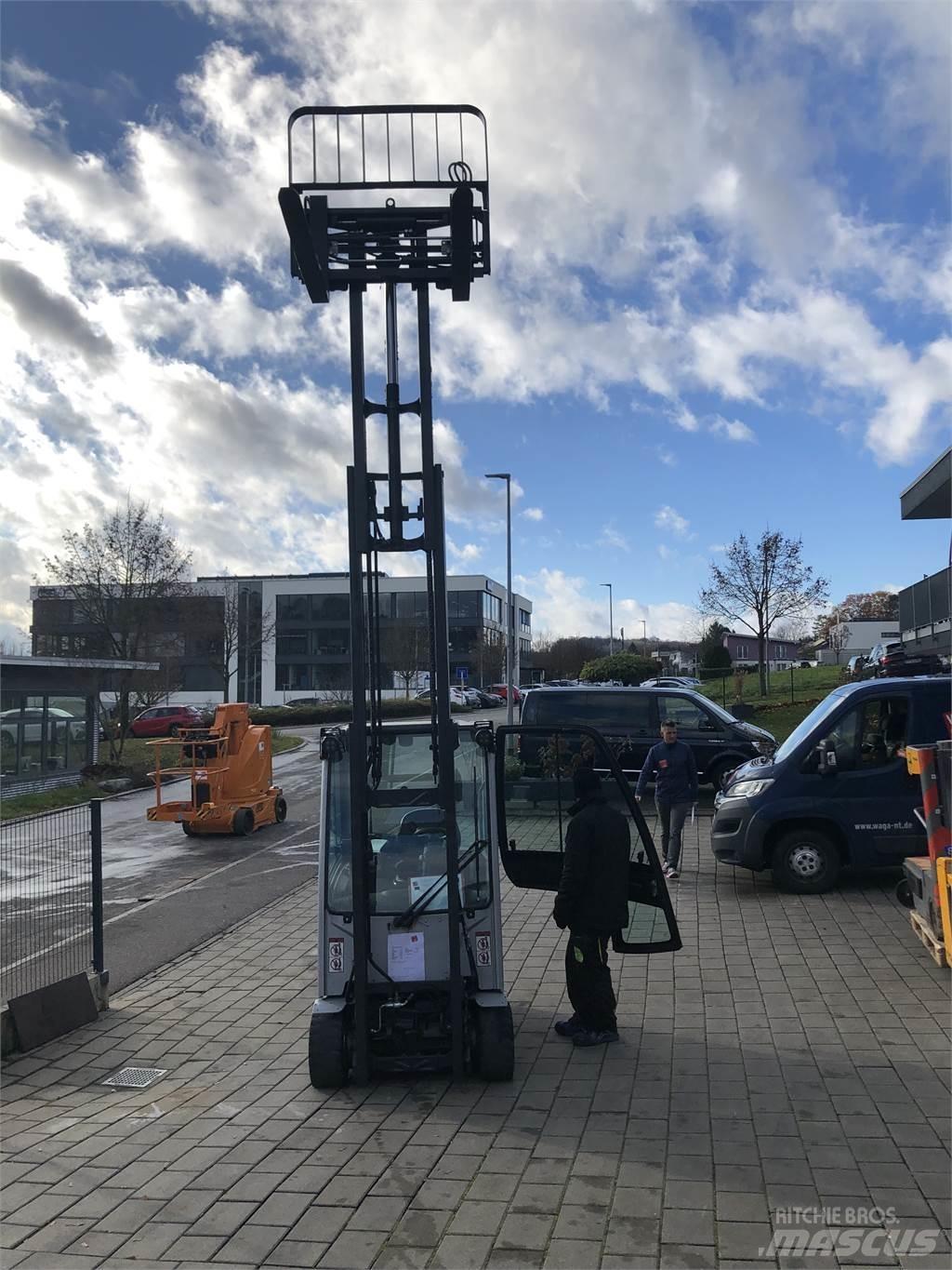 Still RX20-20P Sähkötrukit