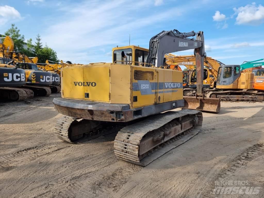 Volvo EC 200 Telakaivukoneet