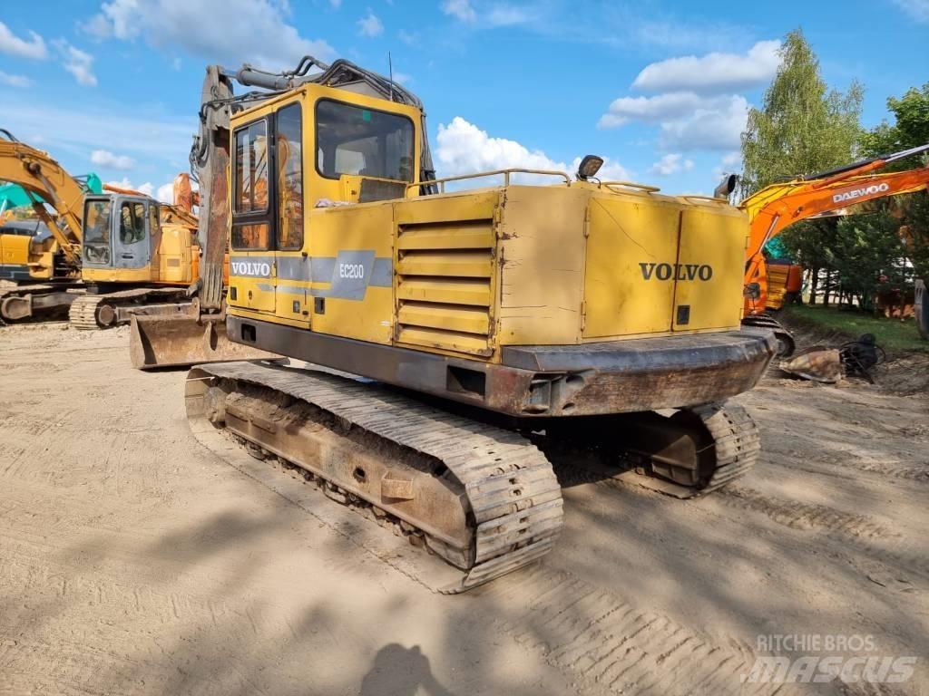 Volvo EC 200 Telakaivukoneet