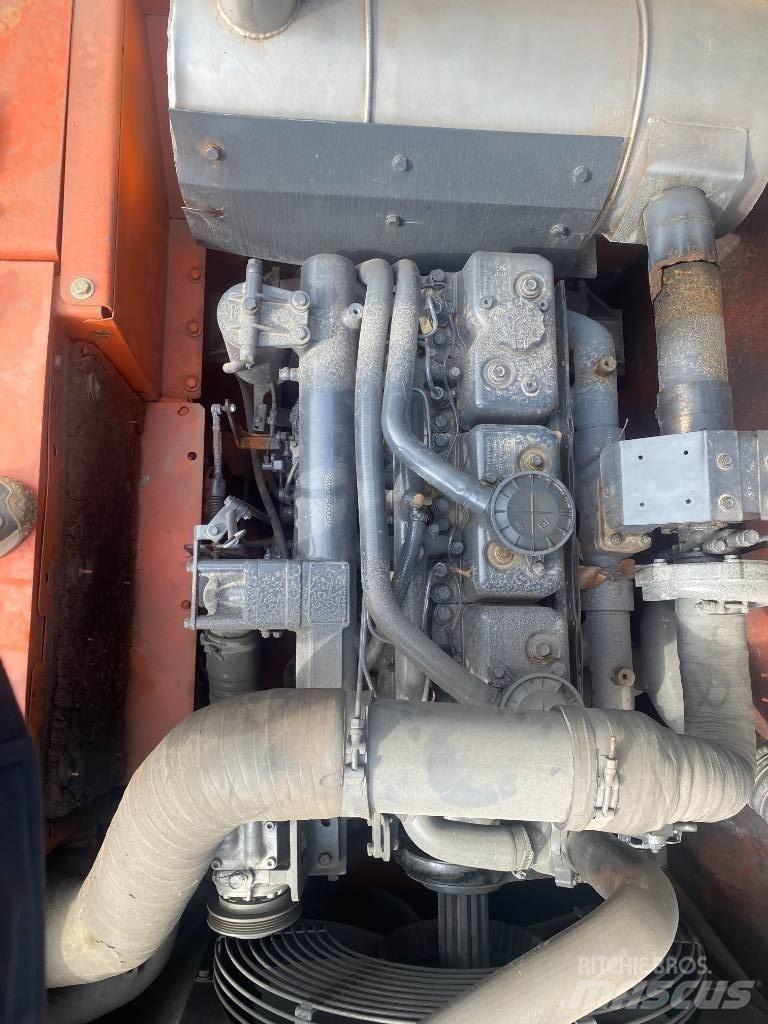 Doosan DX300LC-9C Telakaivukoneet