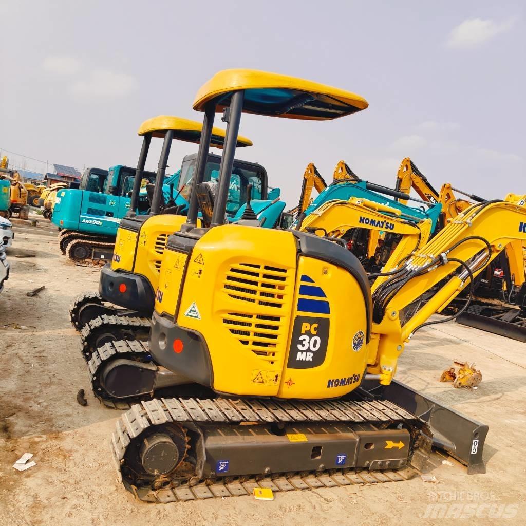 Komatsu PC30MR-3 Minikaivukoneet < 7t