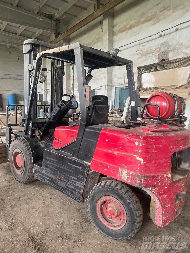 Doosan D 45 S-7 Muut materiaalinkäsittelykoneet