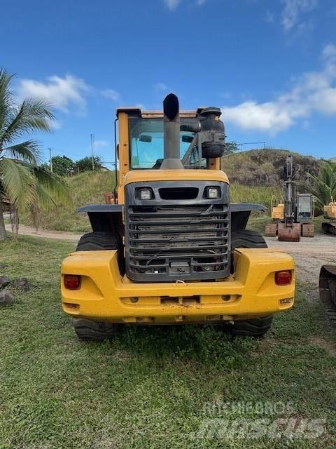 Volvo L 90 F Pyöräkuormaajat
