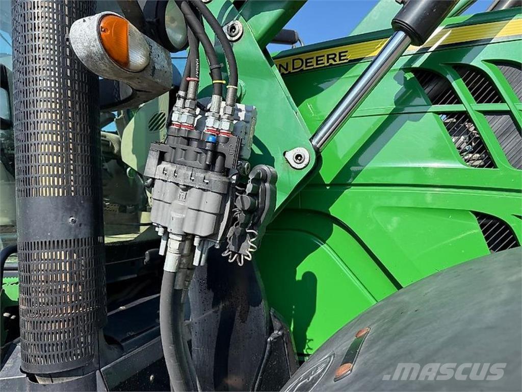 John Deere 6210R Traktorit