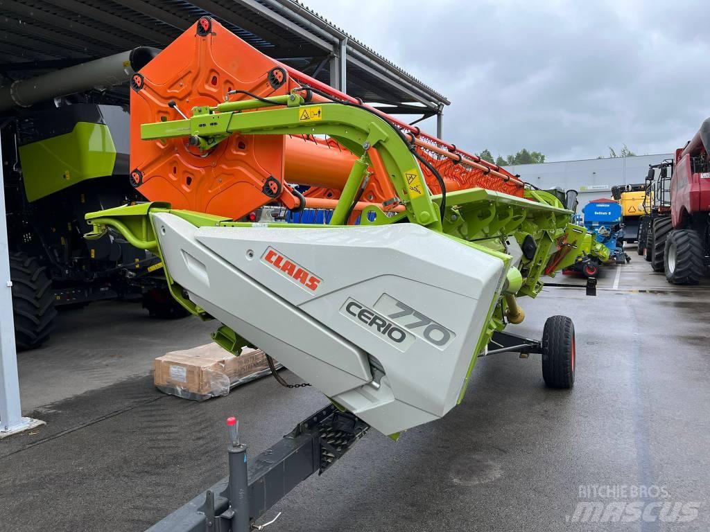 CLAAS CERIO 770 Leikkuupöydät