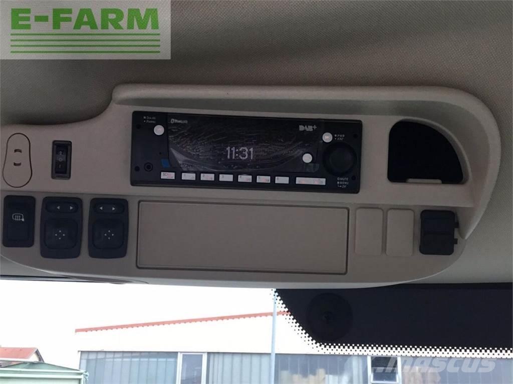 John Deere 6R215 Traktorit