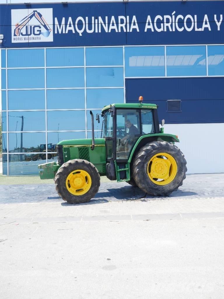 John Deere 6300 Traktorit
