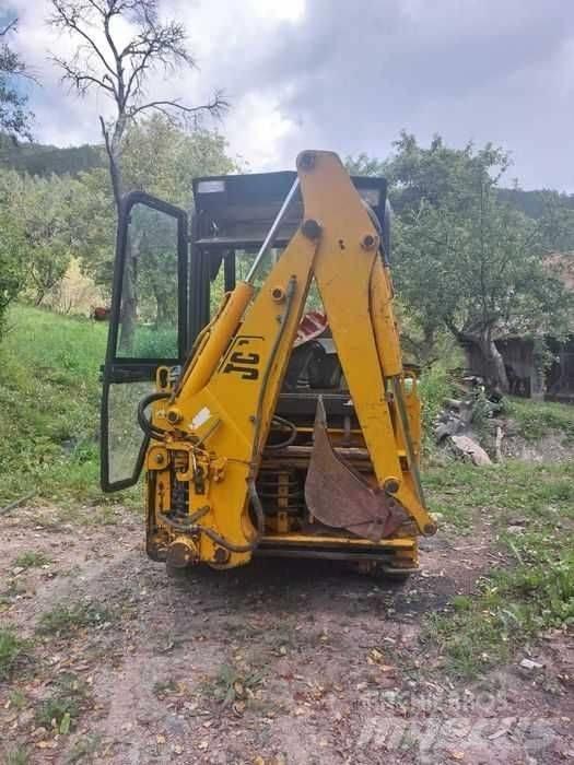 JCB 1 CX Kaivurikuormaajat