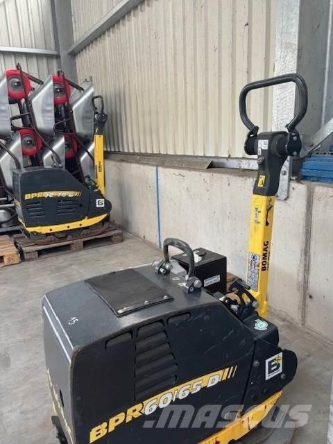 Bomag BPR 60/65 Tärylevyt
