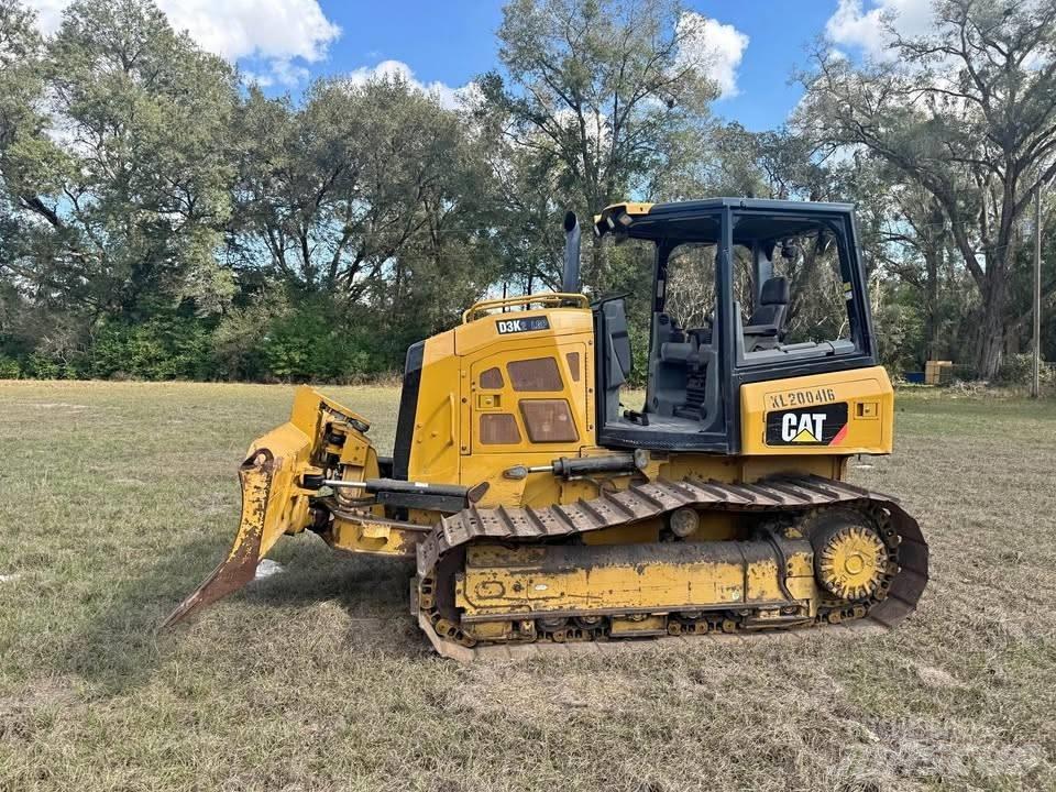 CAT D 3 K 2 LGP Telaketjupuskutraktorit