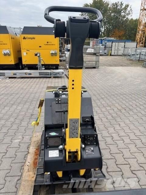 Bomag BPR60/65 D Tärylevyt
