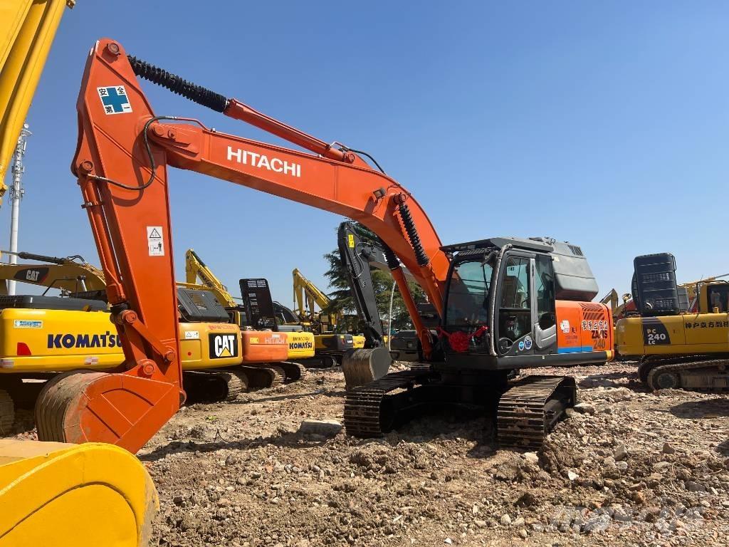 Hitachi ZX 240-3 Telakaivukoneet