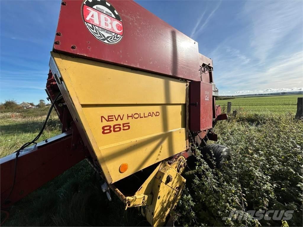 New Holland 865 Pyöröpaalaimet