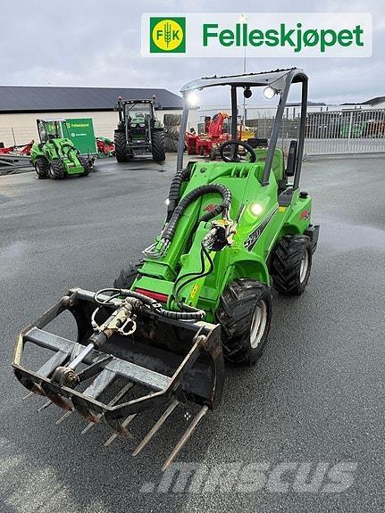 Avant 520 Liukuohjatut kuormaajat