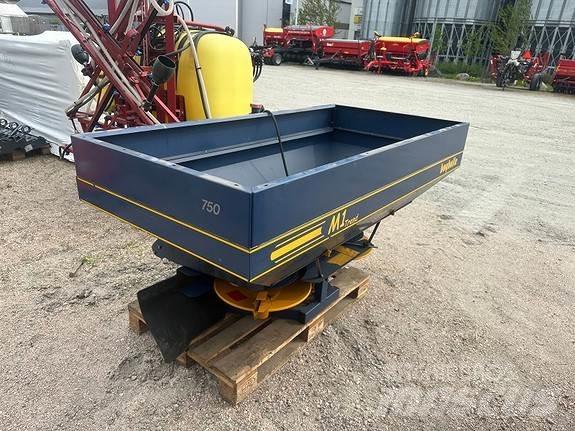 Bogballe M1 Lannoitteenlevittimet