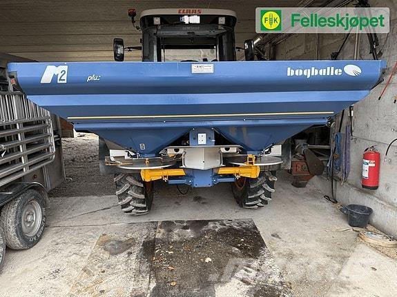 Bogballe M2 Lannoitteenlevittimet