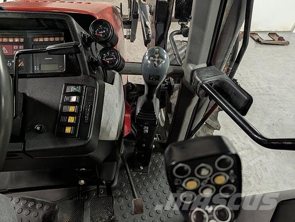 Case IH CS110 Traktorit