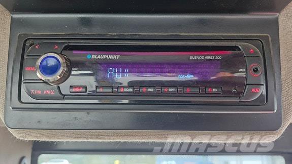 Case IH JXU 95 Traktorit