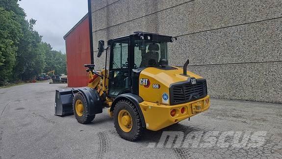 CAT 906 Pyöräkuormaajat