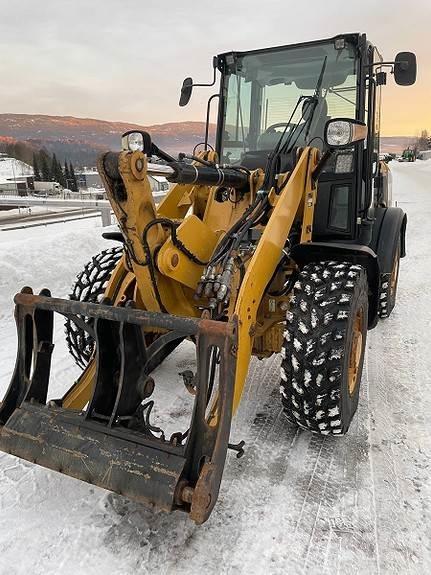 CAT 906hl Pyöräkuormaajat