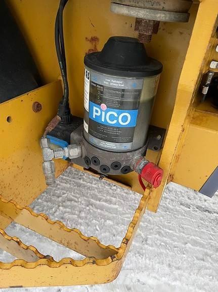 CAT 906hl Pyöräkuormaajat