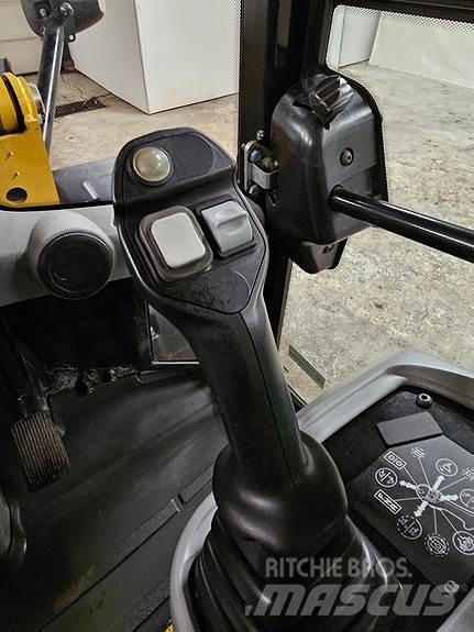 CAT 908M Pyöräkuormaajat