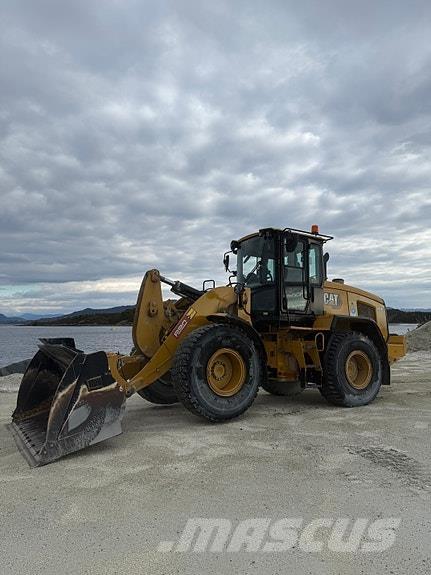 CAT 930M Pyöräkuormaajat