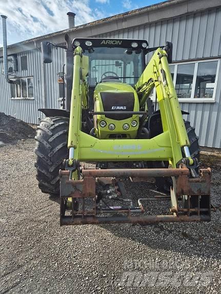 CLAAS 8690 Traktorit