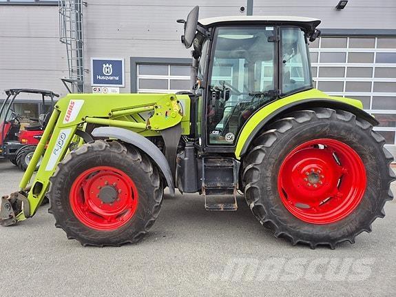 CLAAS 8690 Traktorit