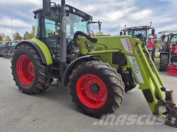 CLAAS 8690 Traktorit