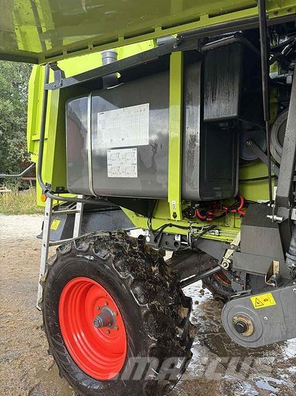 CLAAS Avero 240 Leikkuupuimurit