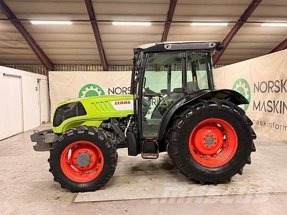 CLAAS Elios 220 Traktorit