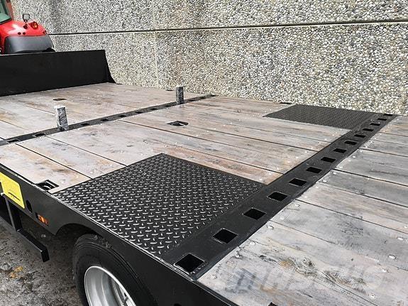 Dølen M16 Yleisperävaunut