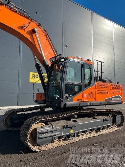 Doosan DX 300 LC-7 Telakaivukoneet
