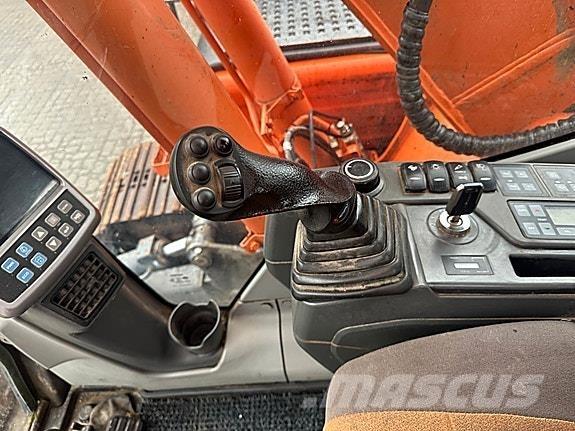 Doosan DX140LC Telakaivukoneet