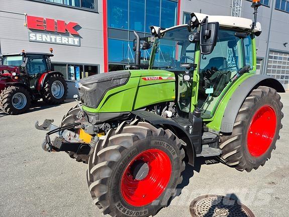 Fendt 211 Traktorit