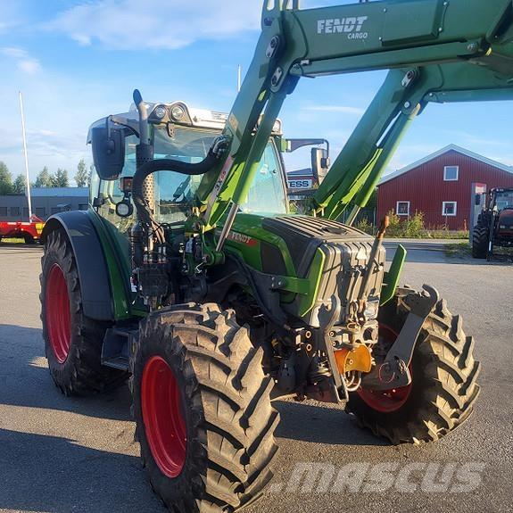 Fendt 211 Vario Traktorit