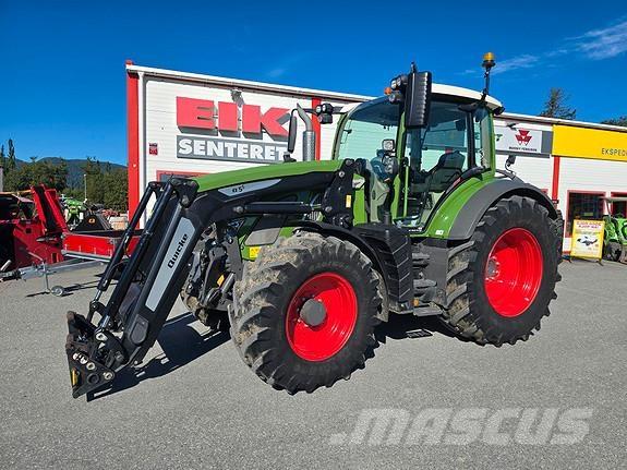 Fendt 516 Profi + Traktorit