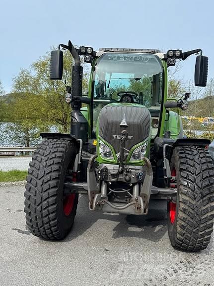 Fendt 516 S4 Traktorit