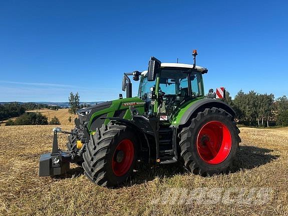 Fendt 620 VARIO Traktorit